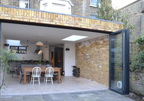 Maximizing Your Home's Potential: Understanding Single-Storey Extensions and Planning Permissions